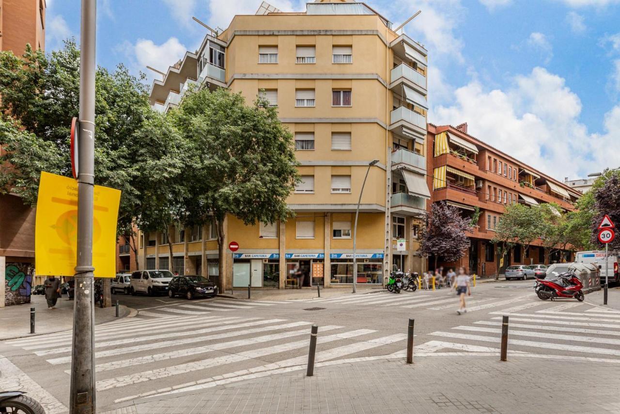 דירות ברצלונה Simply Stunning - Hidden Gem, Heart Of Poble Sec מראה חיצוני תמונה